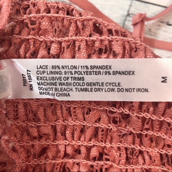 Blake & Co Lace Triangle V-Neck Smock Back Bralette NWT Sz M - Picture 7 of 9